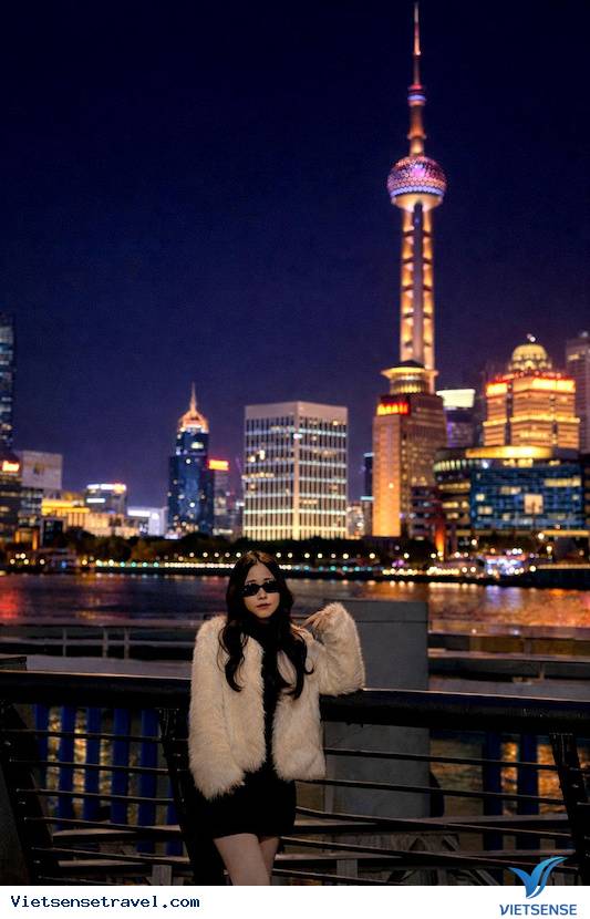 Bến Thượng Hải như một studio mở của những nàng thơ - Ảnh 8 Bến Thượng Hải như một studio mở của những nàng thơ - Ảnh 8