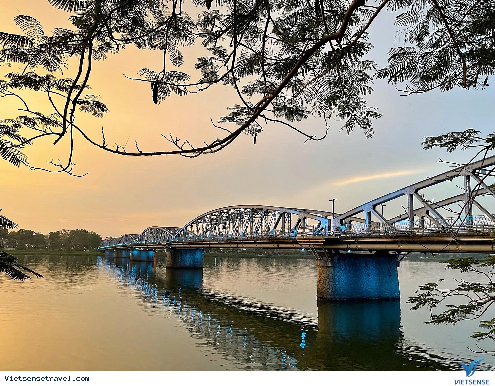 TOP 15 điểm tham quan ở Huế nhất định không thể bỏ lỡ - Ảnh 3