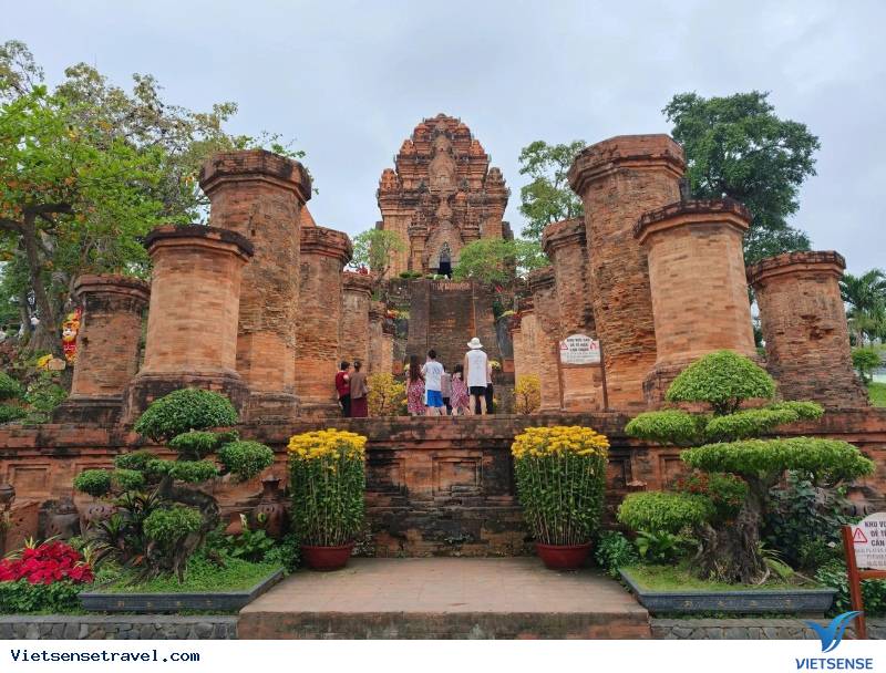 TOP 27 điểm du lịch Nha Trang hấp dẫn nhất định không thể bỏ qua - Ảnh 4 TOP 27 điểm du lịch Nha Trang hấp dẫn nhất định không thể bỏ qua - Ảnh 4