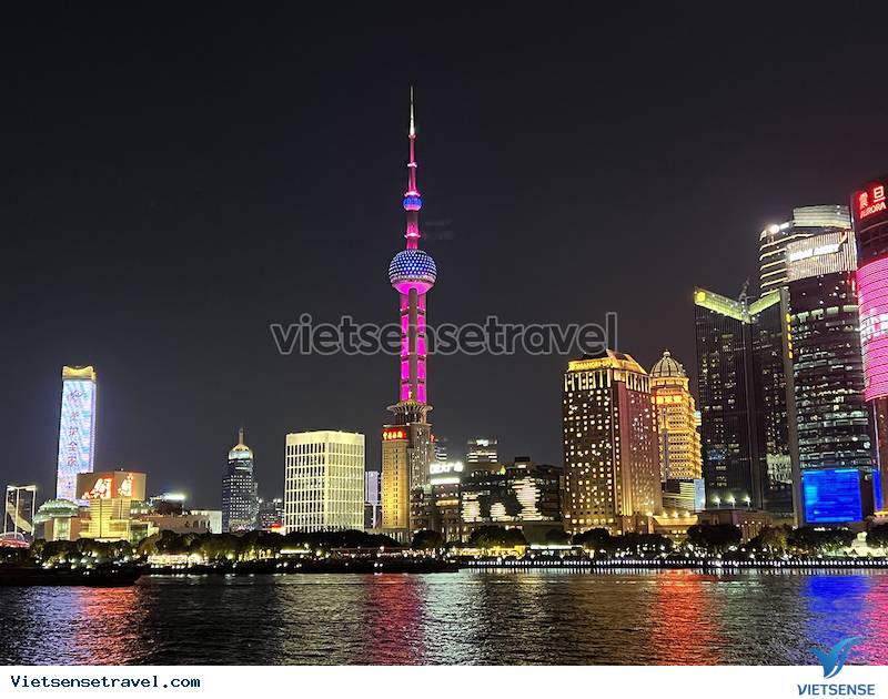 Tháp Đông Phương Minh Châu nhìn từ bến Thượng Hải - Ảnh 8