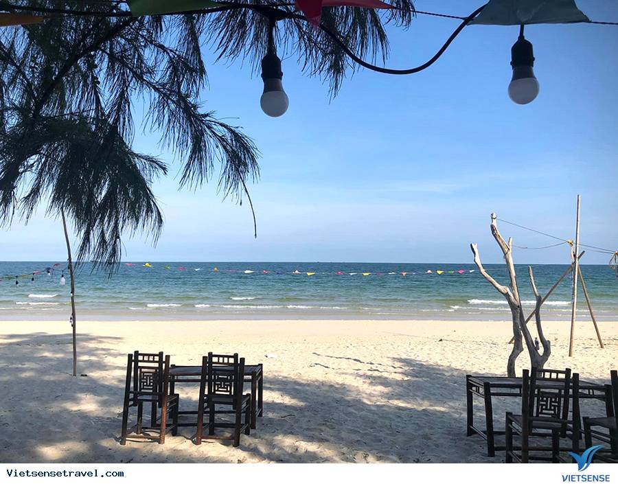 19 bãi biển tuyệt đẹp cho chuyến du lịch mùa hè - Ảnh 4