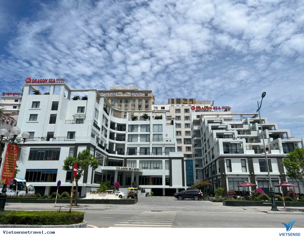 Khách sạn mặt biển Sầm Sơn view đẹp - Ảnh 5 Khách sạn mặt biển Sầm Sơn view đẹp - Ảnh 5