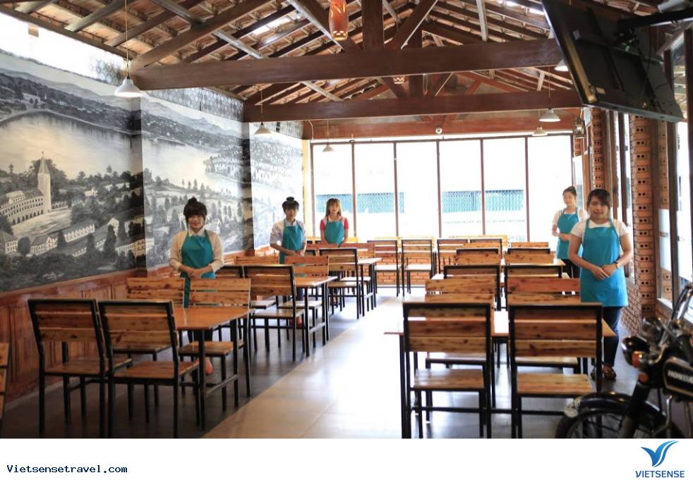 Hương Quê Quán: Ăn tối Đà Lạt với vườn Ẩm Thực