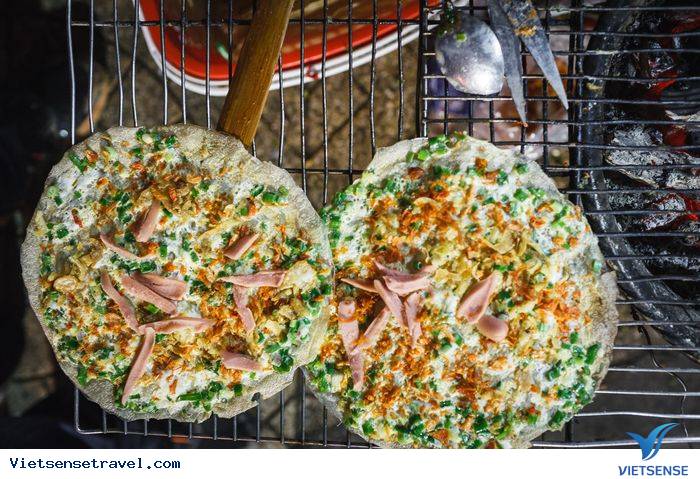 Bánh tráng nướng – Món ăn vặt Đà Lạt hấp dẫn