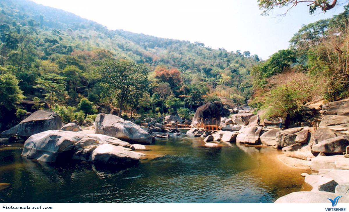 Nét đẹp nguyên sơ của Vườn Quốc Gia Yok Đôn