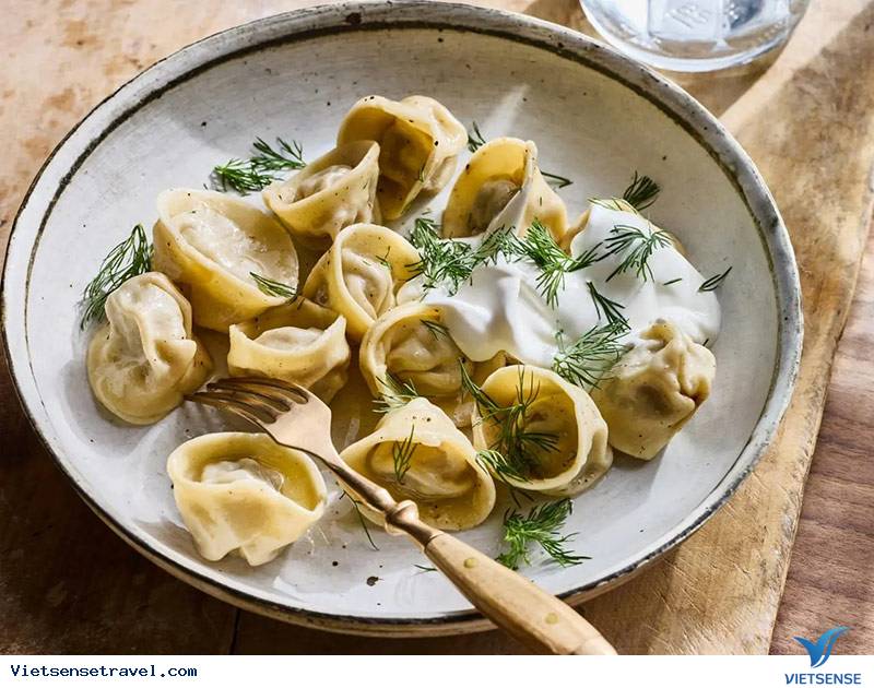 Pelmeni món ăn mang đến may mắn, tài lộc trong văn hóa Nga