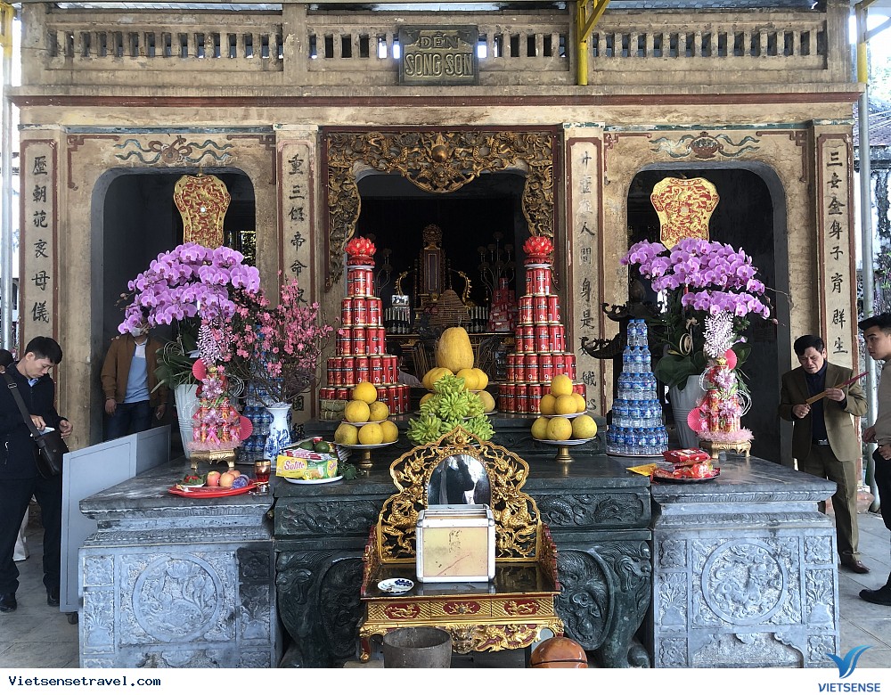 Chùa Yên Tử cũng là điểm đến hút khách dịp đầu xuân