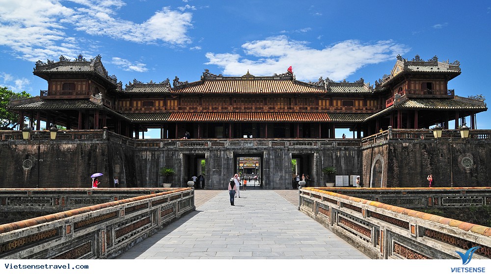 Cố đô Huế vẫn giữ nguyên nét đẹp cổ kính qua nhiều năm tháng Cố đô Huế vẫn giữ nguyên nét đẹp cổ kính qua nhiều năm tháng