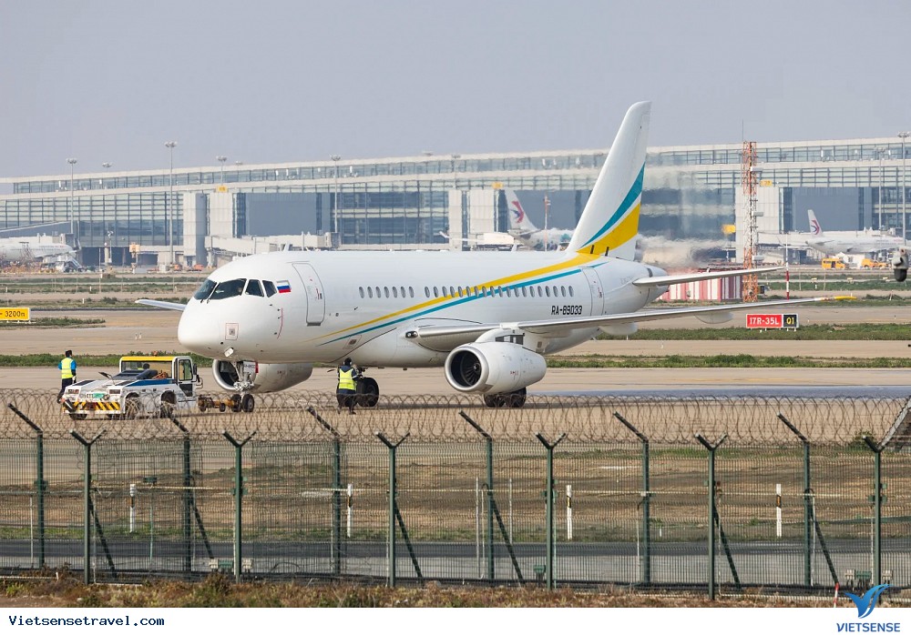Có nhiều hãng bay khai thác chặng bay từ Hà Nội tới Nga