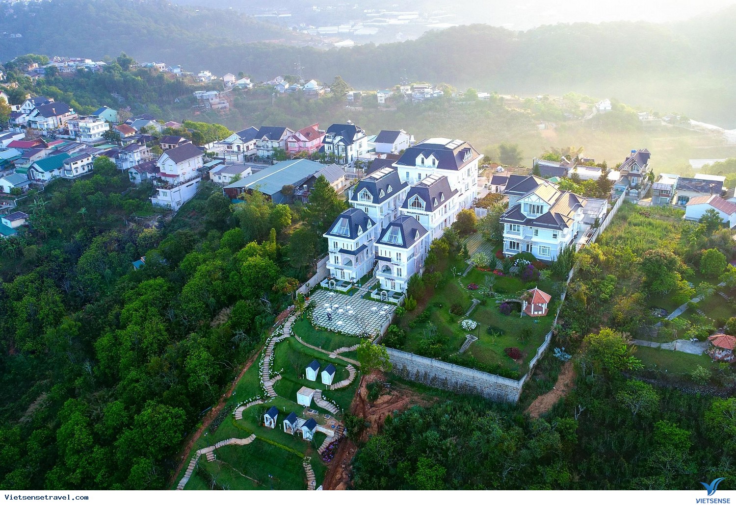 Khách sạn Đà Lạt de Charme Village 