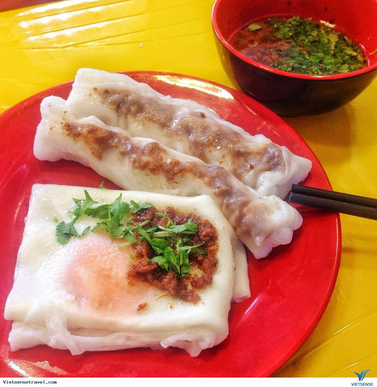 Bánh cuốn trứng - đặc sản Hà giang 