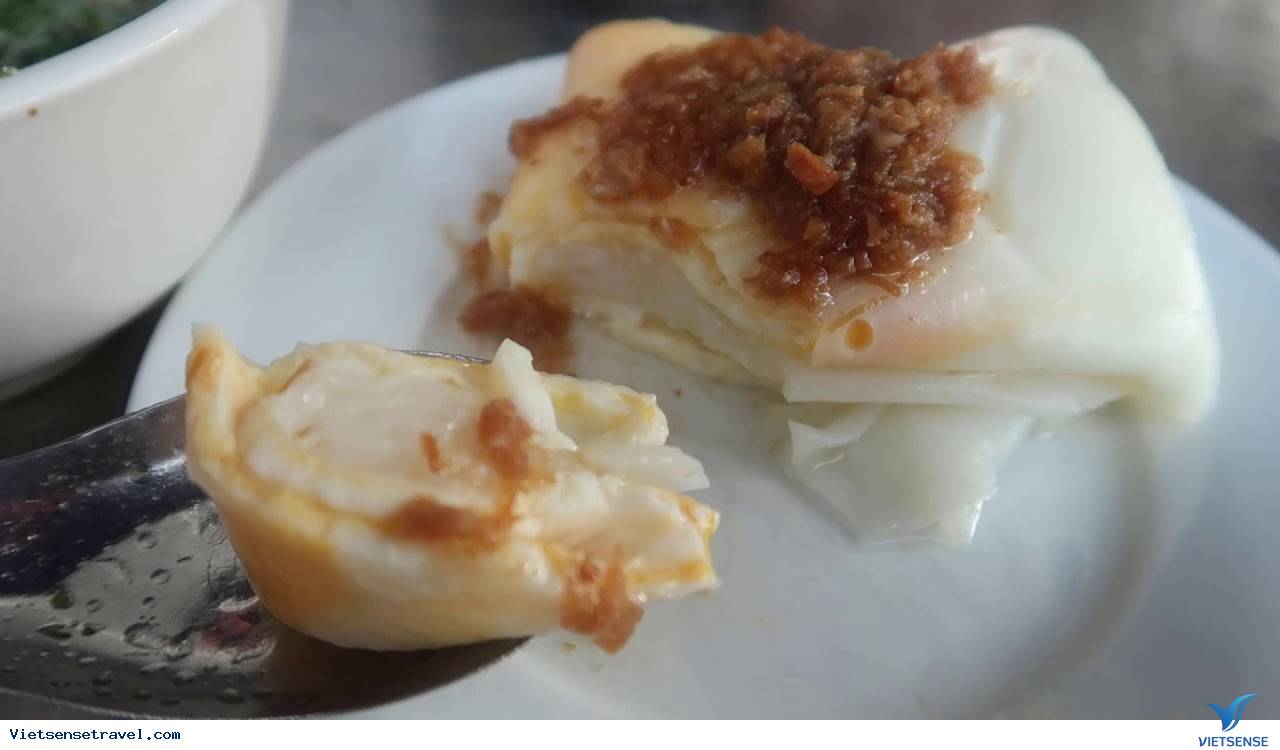 Bánh cuốn trứng Lạng Sơn