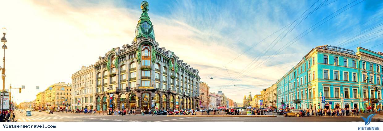 Đại lộ Nevsky con phố sầm uất nhất Saint Petersburg