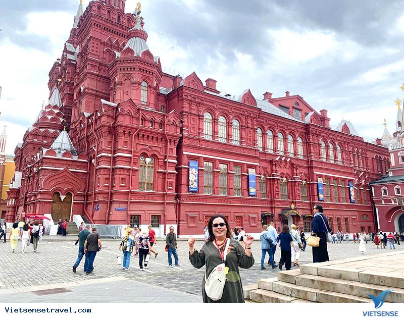 Du khách check in tại Quảng trường Đỏ