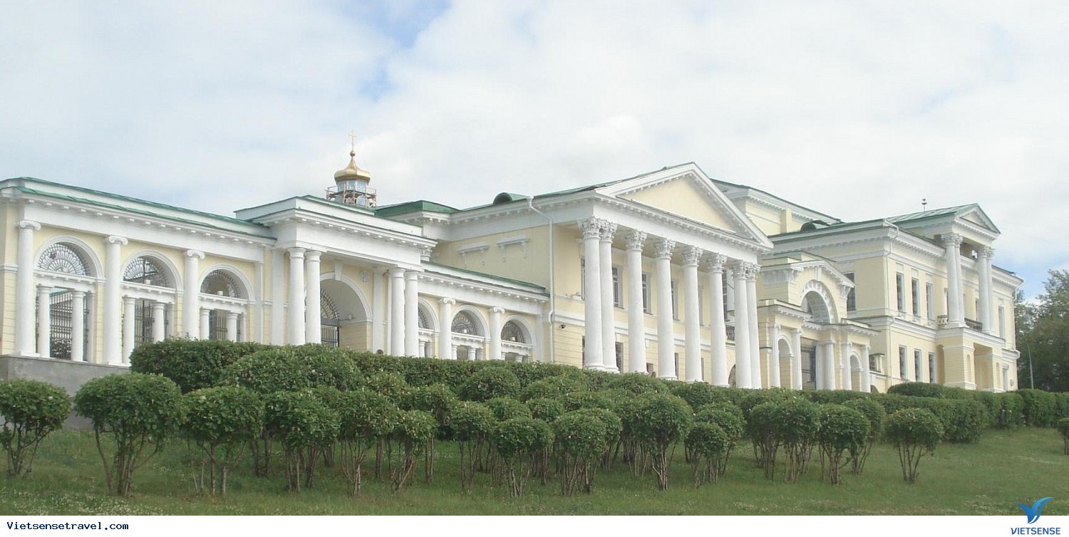 Kiến trúc Dinh thự của Rastorgueva-Kharitonov S - Nga