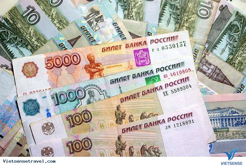 Đồng Rúp là đơn vị tiền tệ chính của Nga