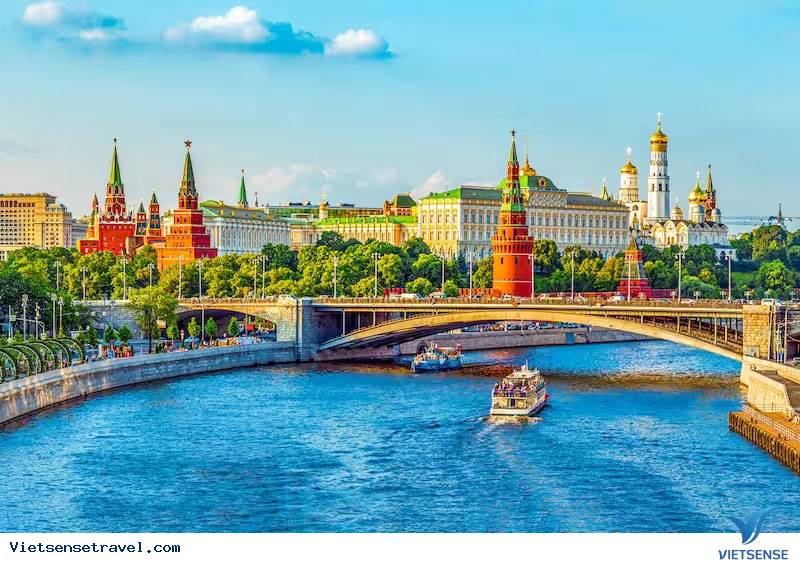 Moscow thành phố 900 năm tuổi của nước Nga