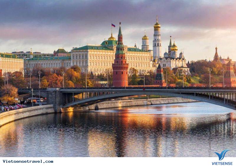 Vẻ đẹp lãng mạn của St.Petersburg Nga vào tháng 9