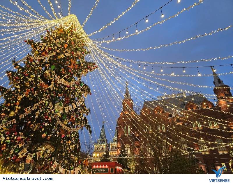 Dù thời tiết khắc nghiệt nhưng đây cũng là mùa Giáng Sinh nhộn nhịp nhất nước Nga
