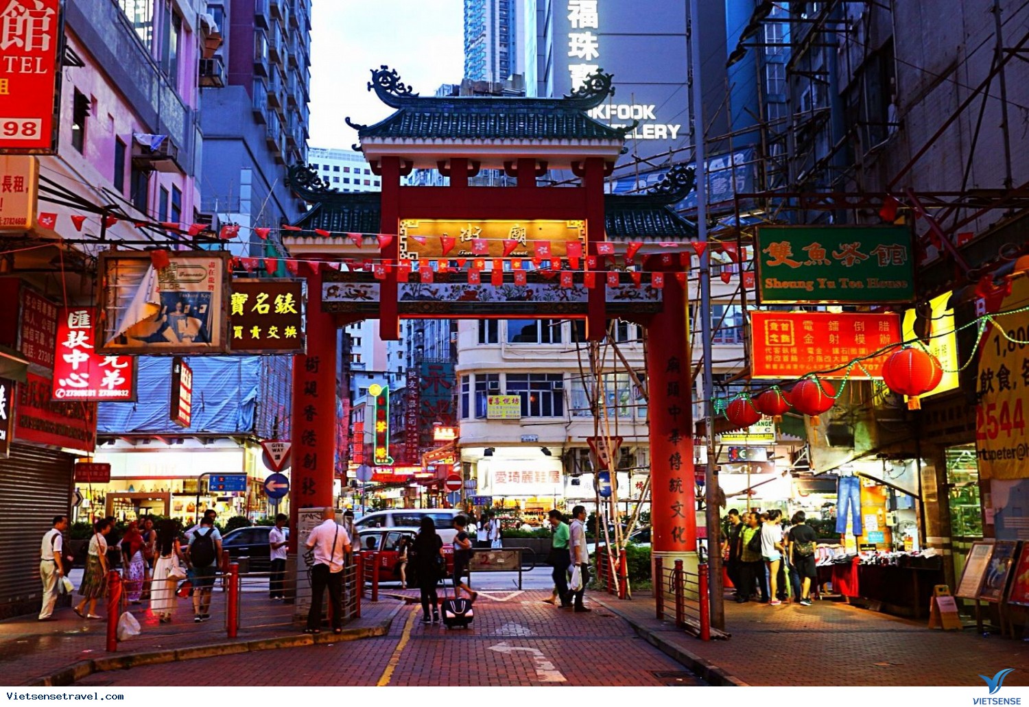 Tháng 4: Độ ẩm cao Tháng 4: Độ ẩm cao