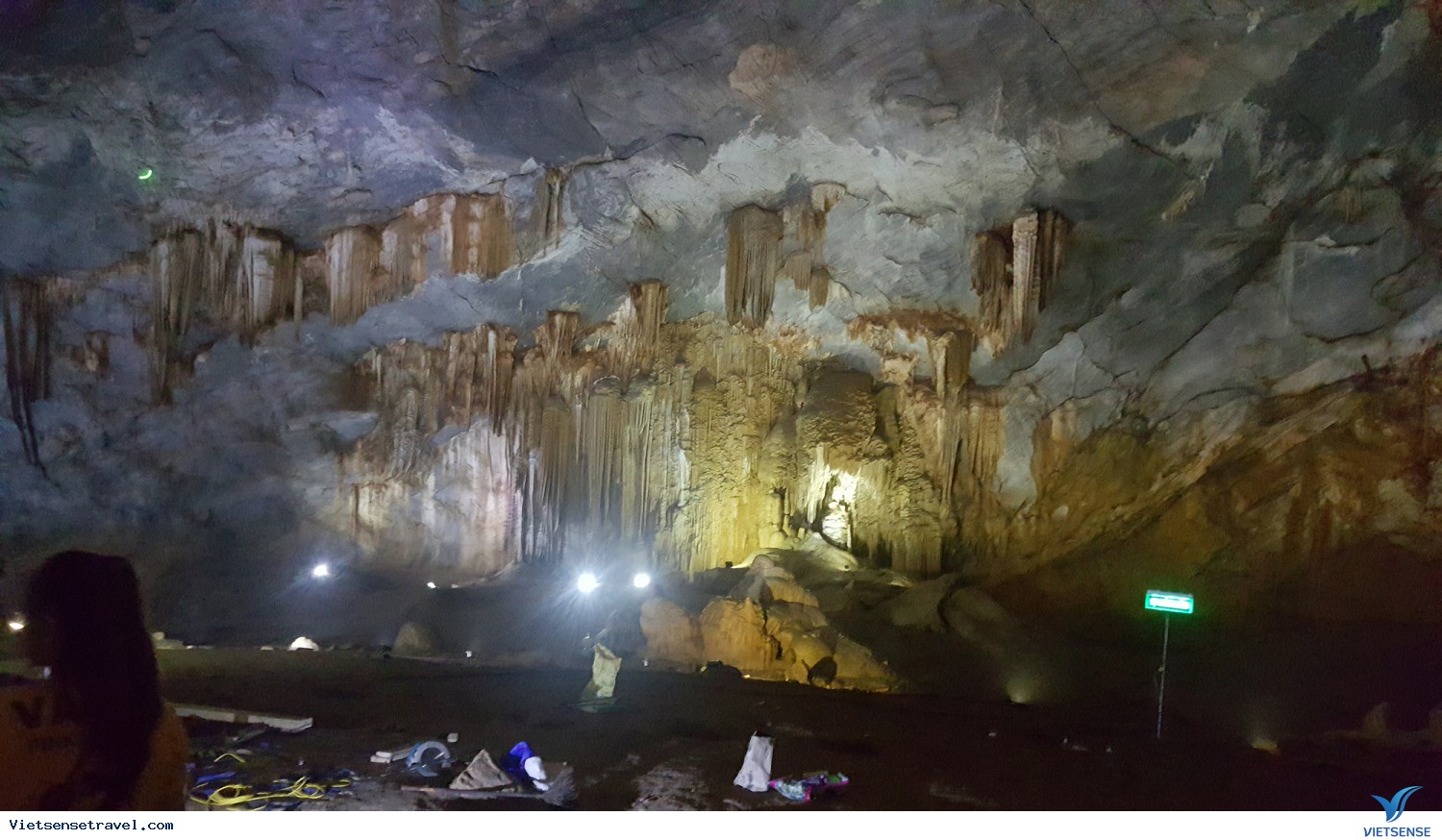 HUẾ - ĐỘNG PHONG NHA