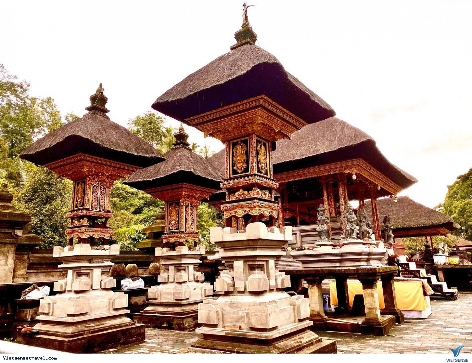 Khám phá các làng Văn hóa - Tampak Siring - Cung điện UBUD