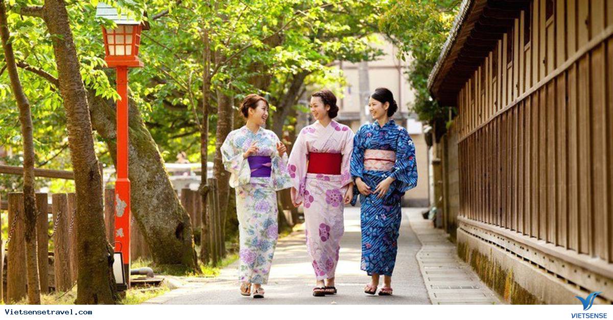 kimono
