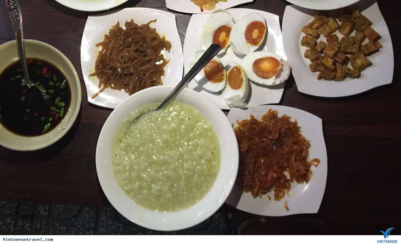 Cháo đêm Phan Bội Châu - 15 Phan Bội Châu, P. 1, Tp. Đà Lạt