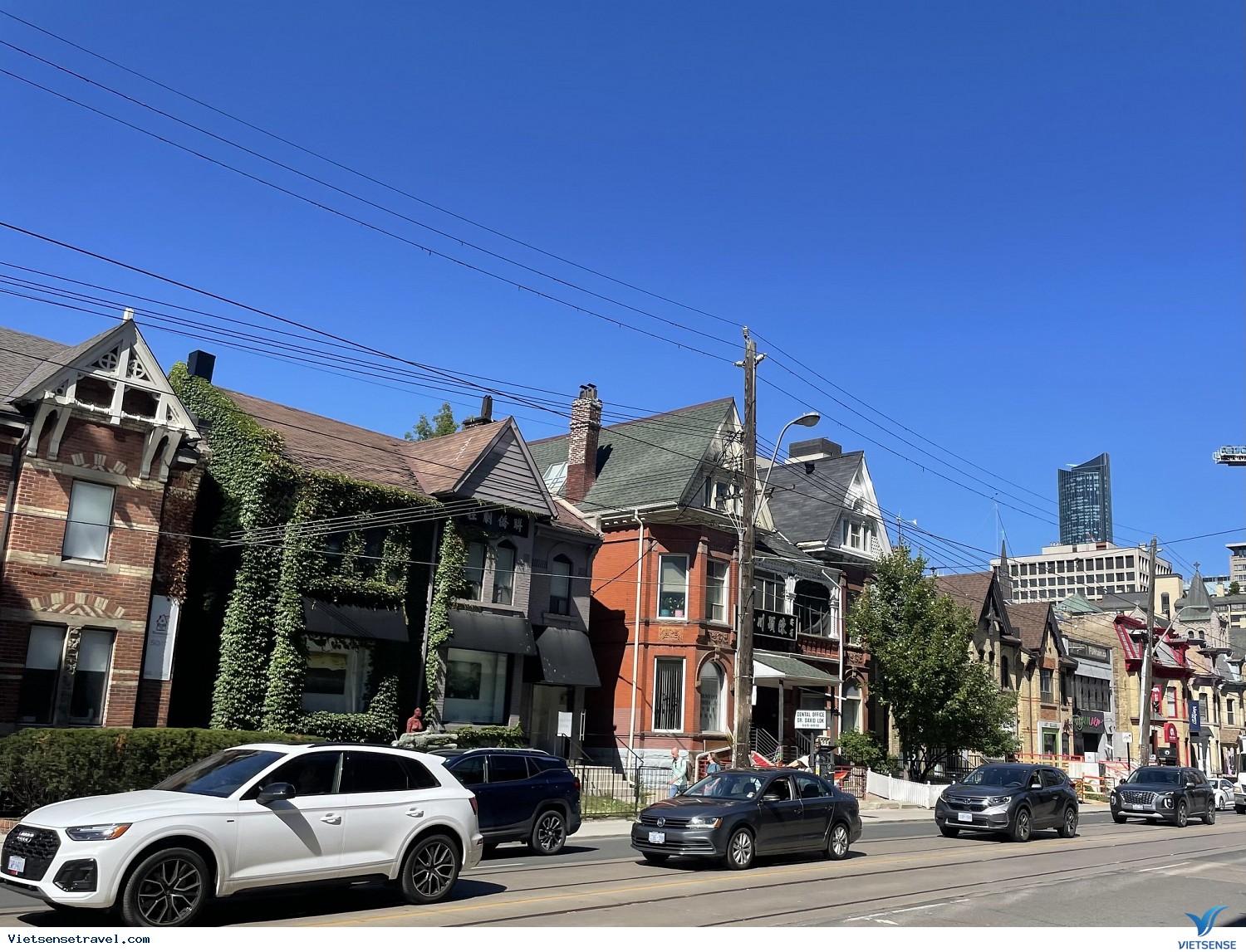 MONTREAL CITY TOUR