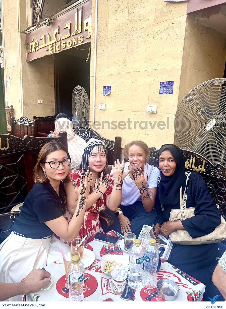 Ngày 10: Hurghada - Vịnh Suez – Cairo (Ăn sáng, trưa, tối) Ngày 10: Hurghada - Vịnh Suez – Cairo (Ăn sáng, trưa, tối)