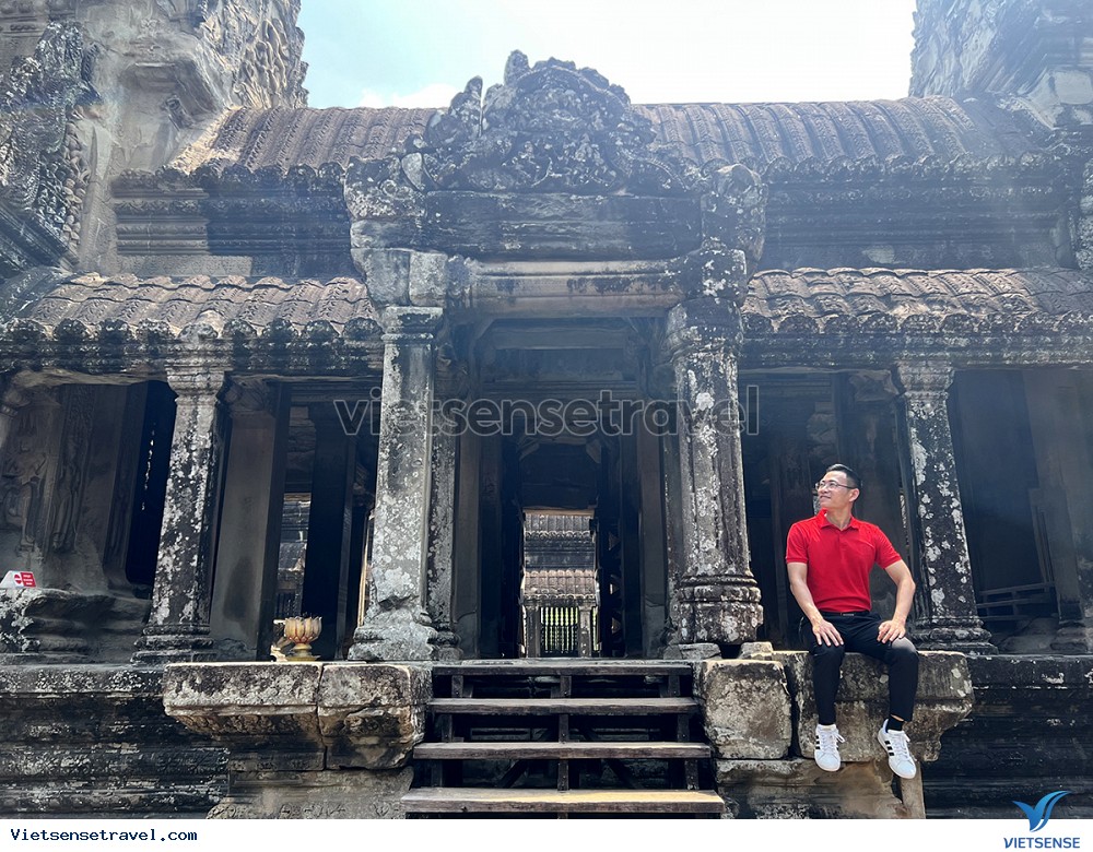 Ngày 2: Đền Angkor Wat – Đền Bayon – Đền Ta Prohm (Ăn sáng, trưa, tối) - Ảnh 4 Ngày 2: Đền Angkor Wat – Đền Bayon – Đền Ta Prohm (Ăn sáng, trưa, tối) - Ảnh 4