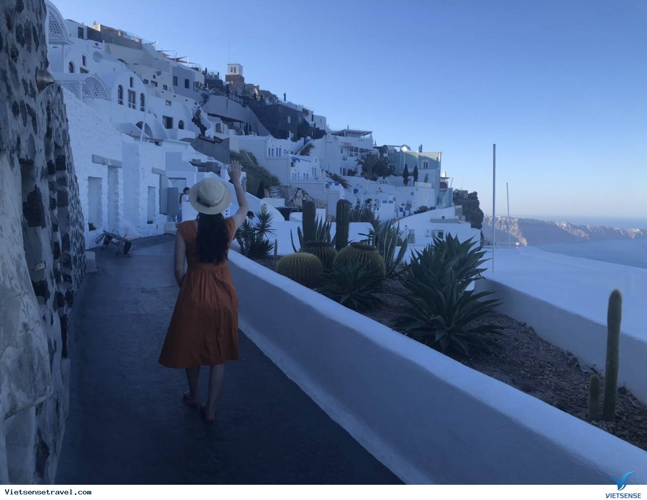 Ngày 4: Du lịch Đảo Santorini