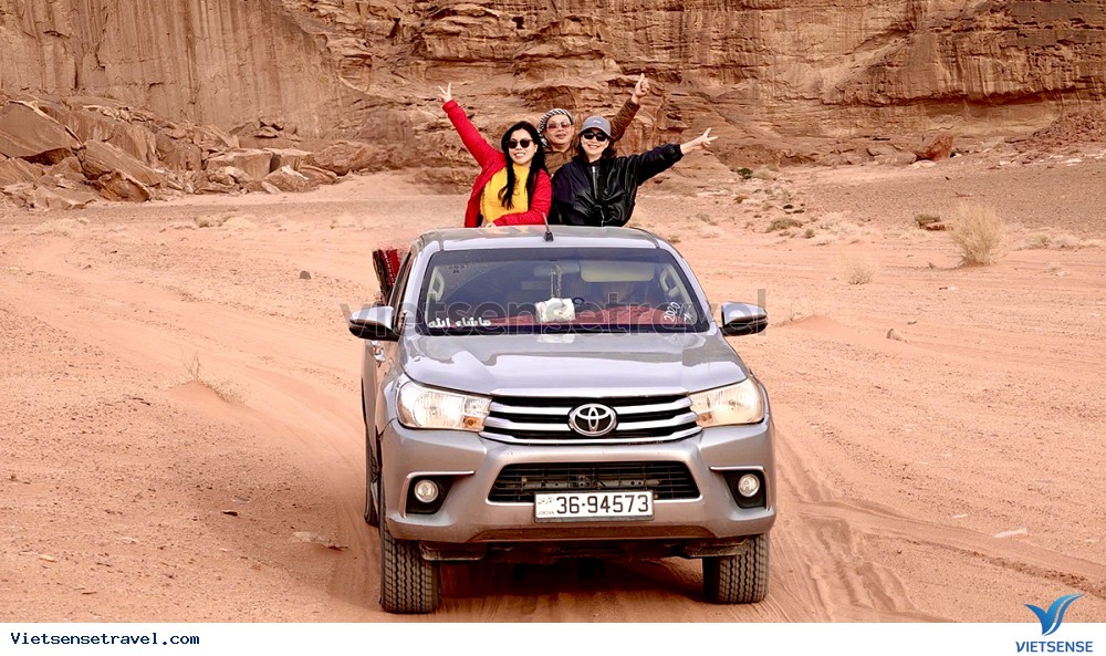 Ngày 4: Jeep Wadi Rum tour – Dead Sea (Ăn sáng, trưa, tối) - Ảnh 1 Ngày 4: Jeep Wadi Rum tour – Dead Sea (Ăn sáng, trưa, tối) - Ảnh 1