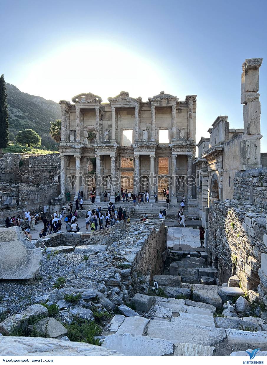 Ngày 5: Thành phố cổ Ephesus và Lâu đài bông Pammukkale