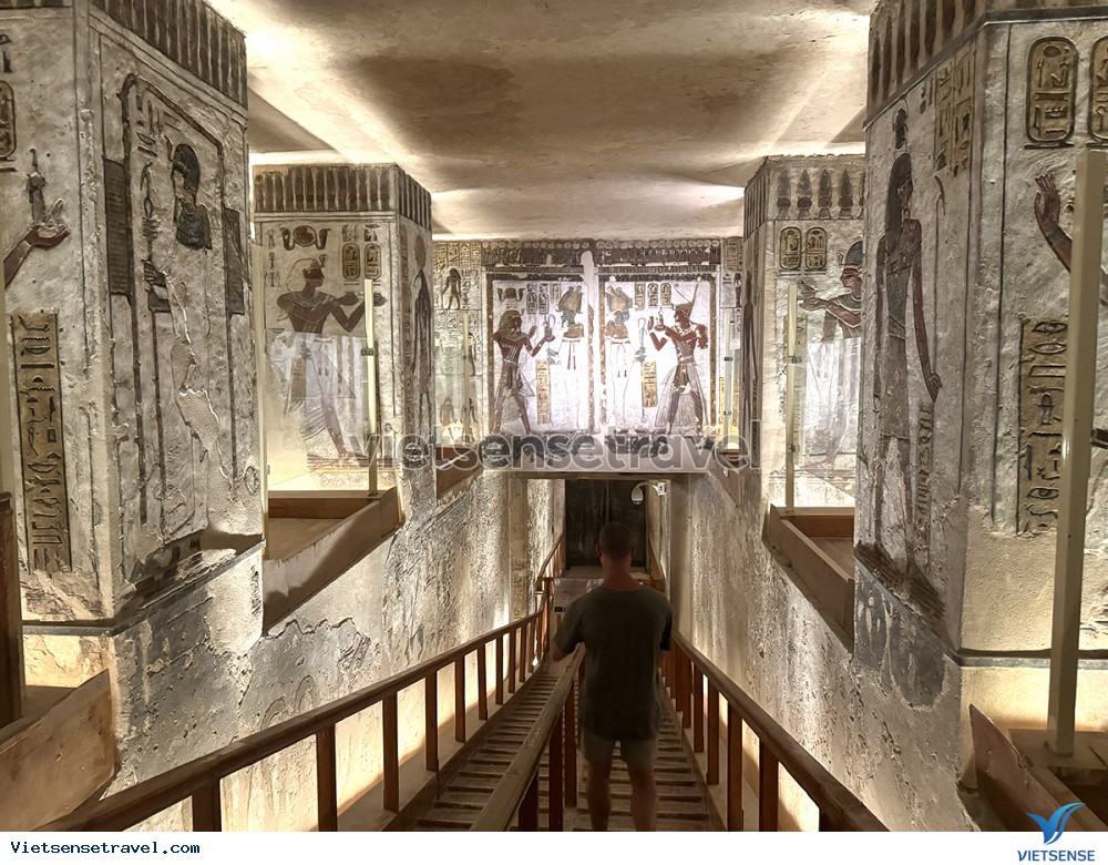 Ngày 8: Khám phá Luxor – đi Hurghada (Ăn sáng, trưa, tối) Ngày 8: Khám phá Luxor – đi Hurghada (Ăn sáng, trưa, tối)