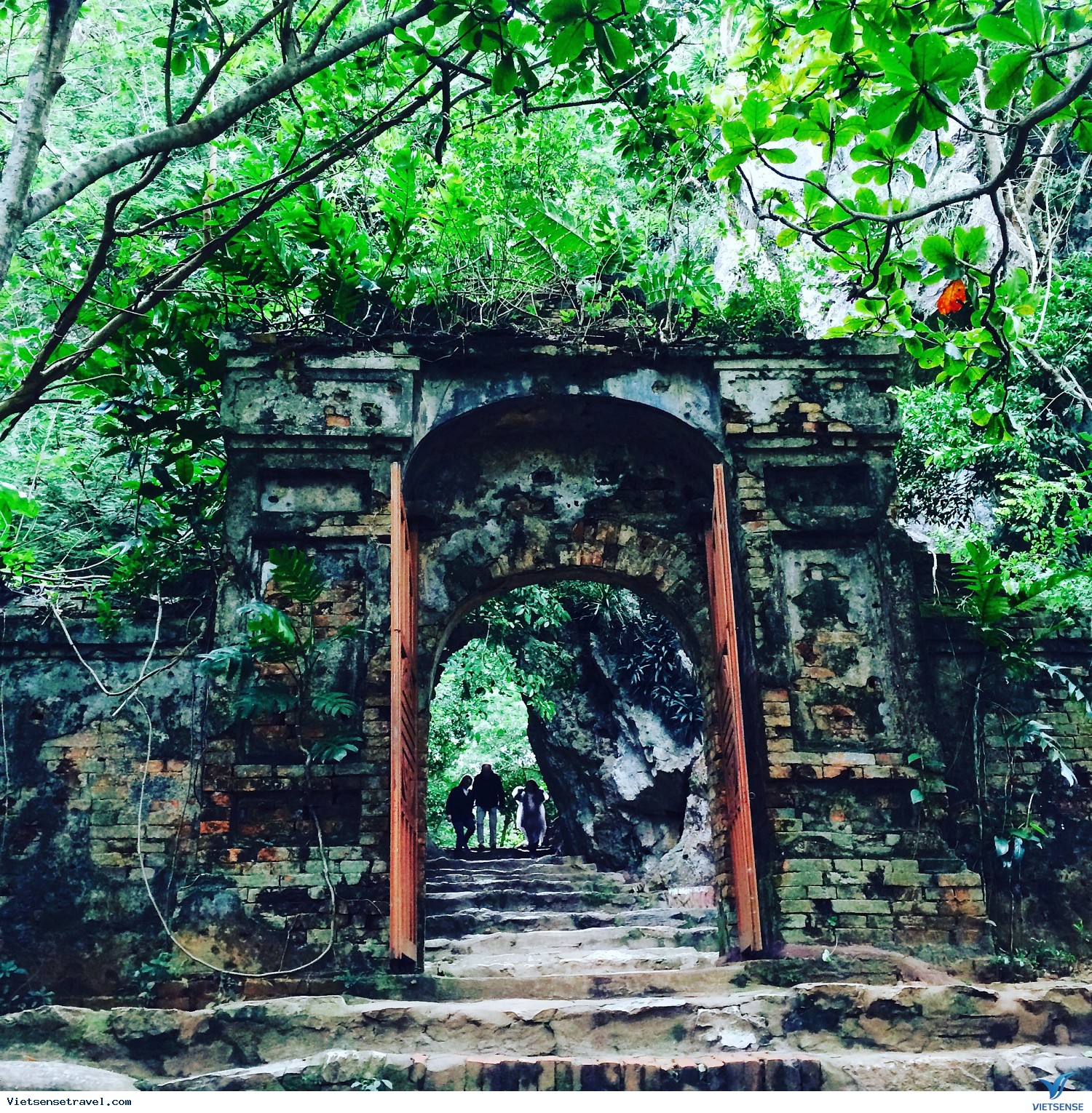 NGŨ HÀNH SƠN - HÀ NỘI