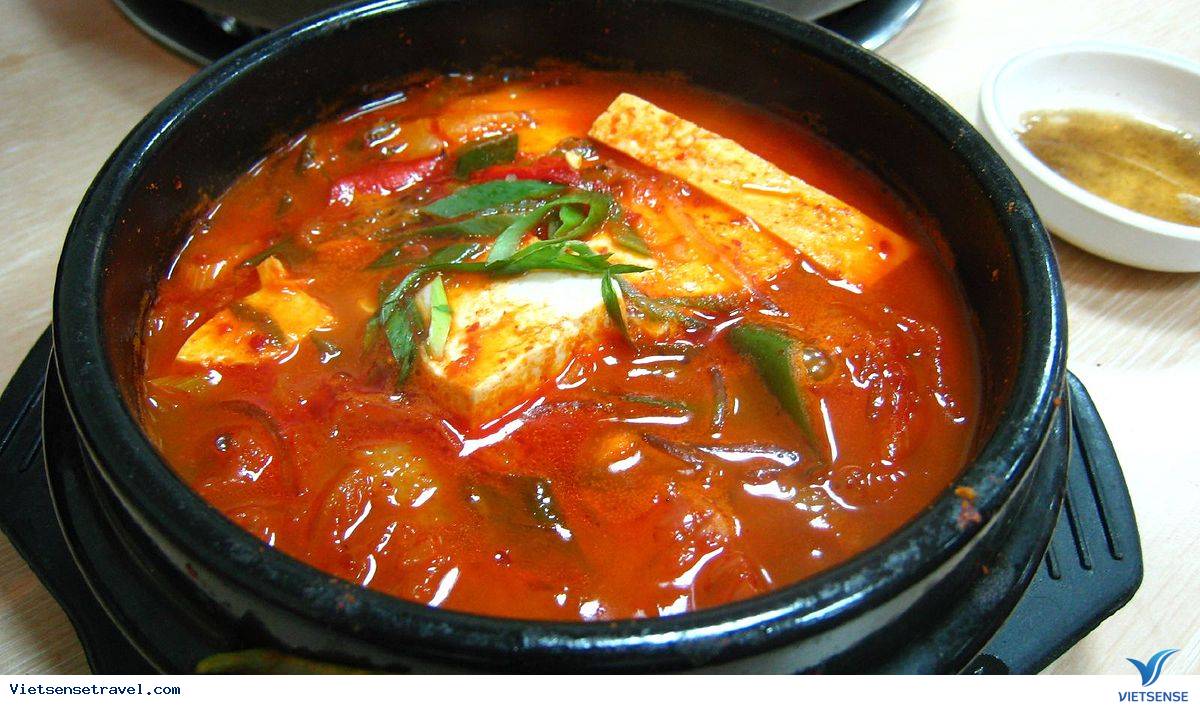 Kimchi hầm cay Hàn Quốc