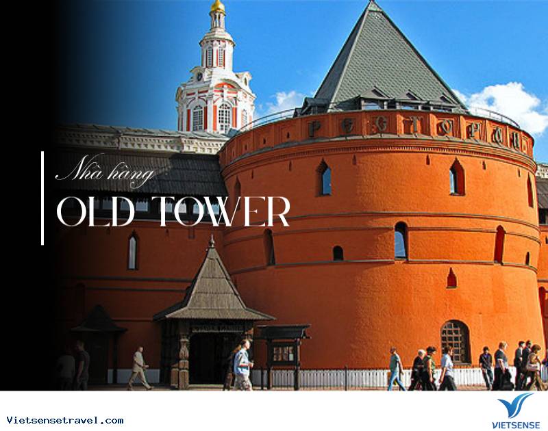 Nhà hàng Old Tower (Staraya Bashnya)