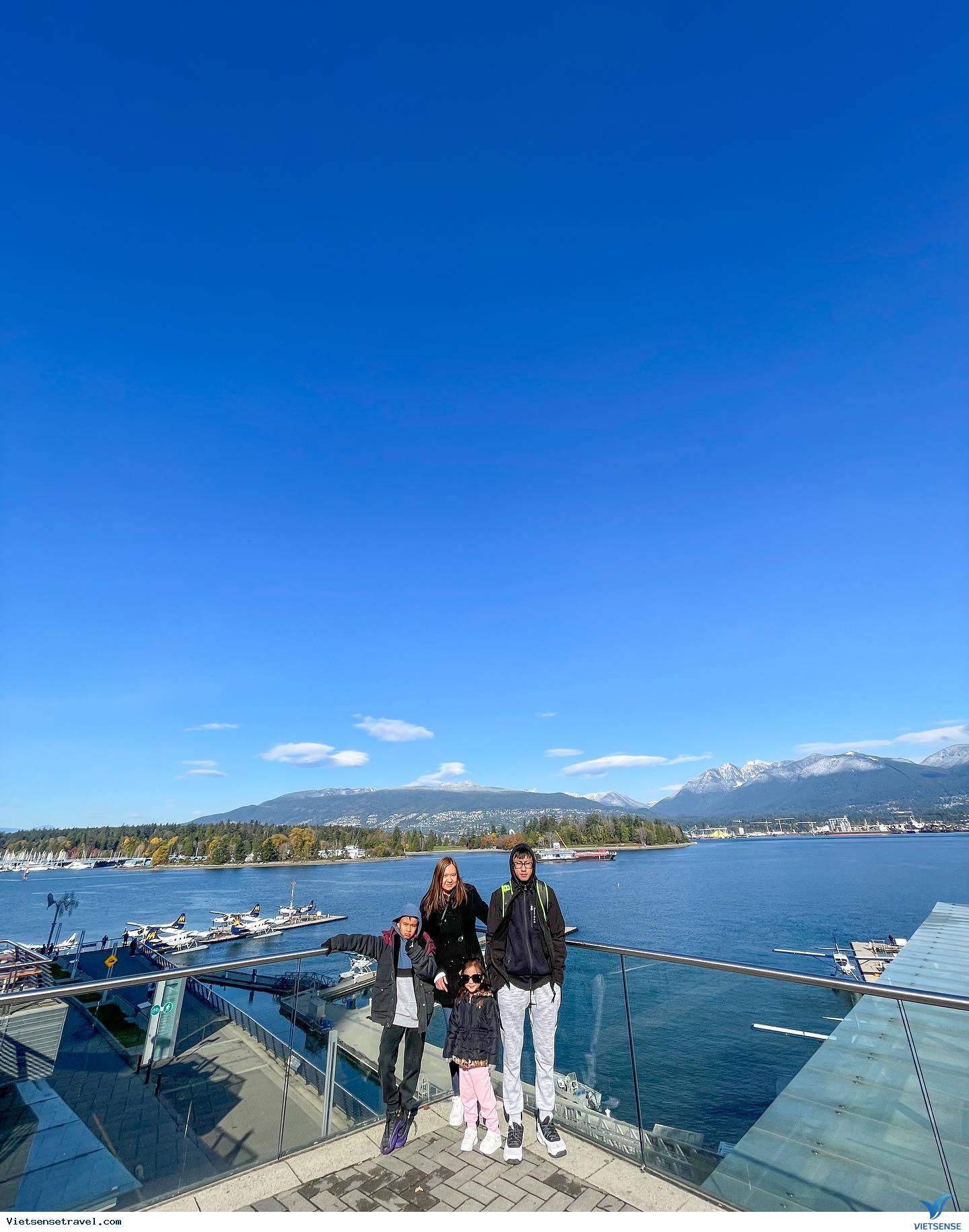 SÀI GÒN/HÀ NỘI – VANCOUVER