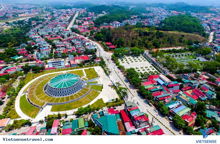 Danh lam thắng cảnh ở Tây Bắc đẹp - Ảnh 5 Danh lam thắng cảnh ở Tây Bắc đẹp - Ảnh 5