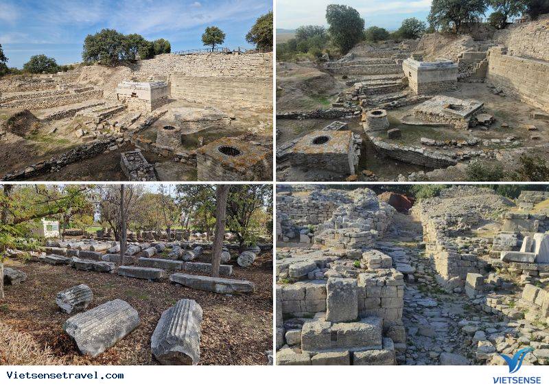 Thành cổ Troy nằm tại khu vực Hisarlık, Tây Bắc Thổ Nhĩ Kỳ