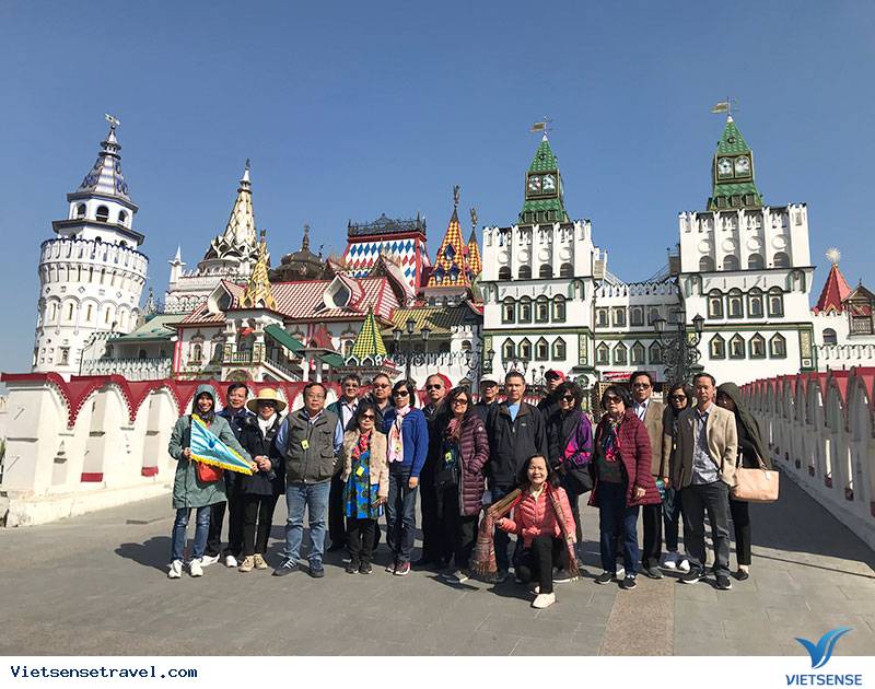 Khách đoàn Vietsense tại Nga