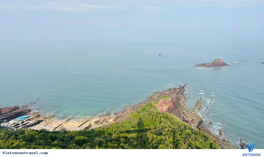 Thời điểm lý tưởng để du lịch Trà Cổ là từ tháng 4 đến tháng 6