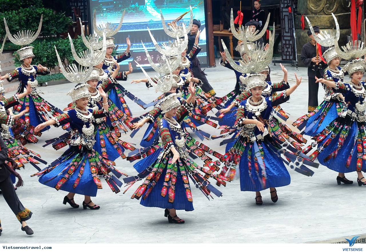Người Miêu, Trung Quốc