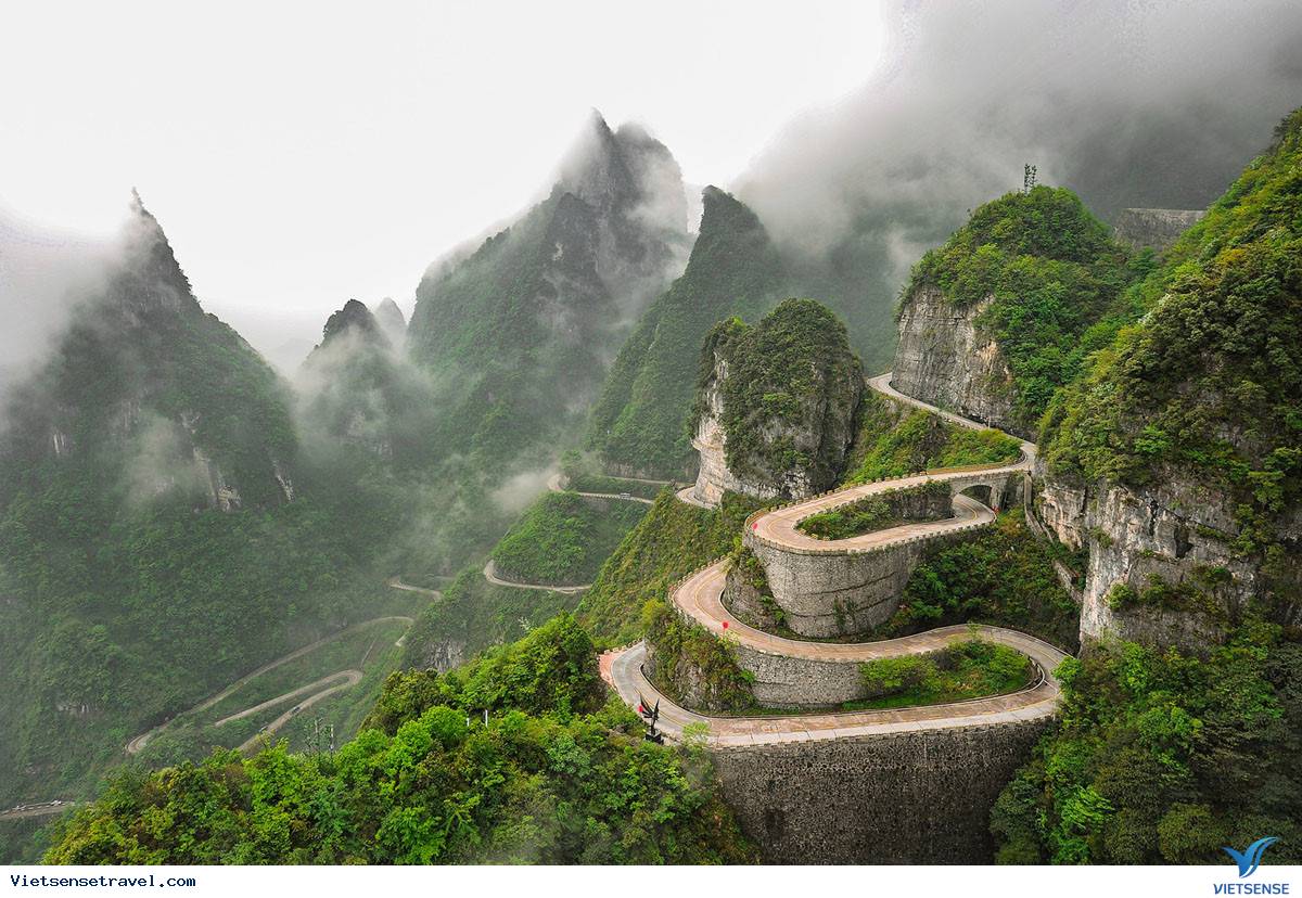 Trải Nghiệm TRƯƠNG GIA GIỚI - PHÙ DUNG TRẤN - PHƯỢNG HOÀNG CỔ TRẤN - HỒ BẢO PHONG 2025