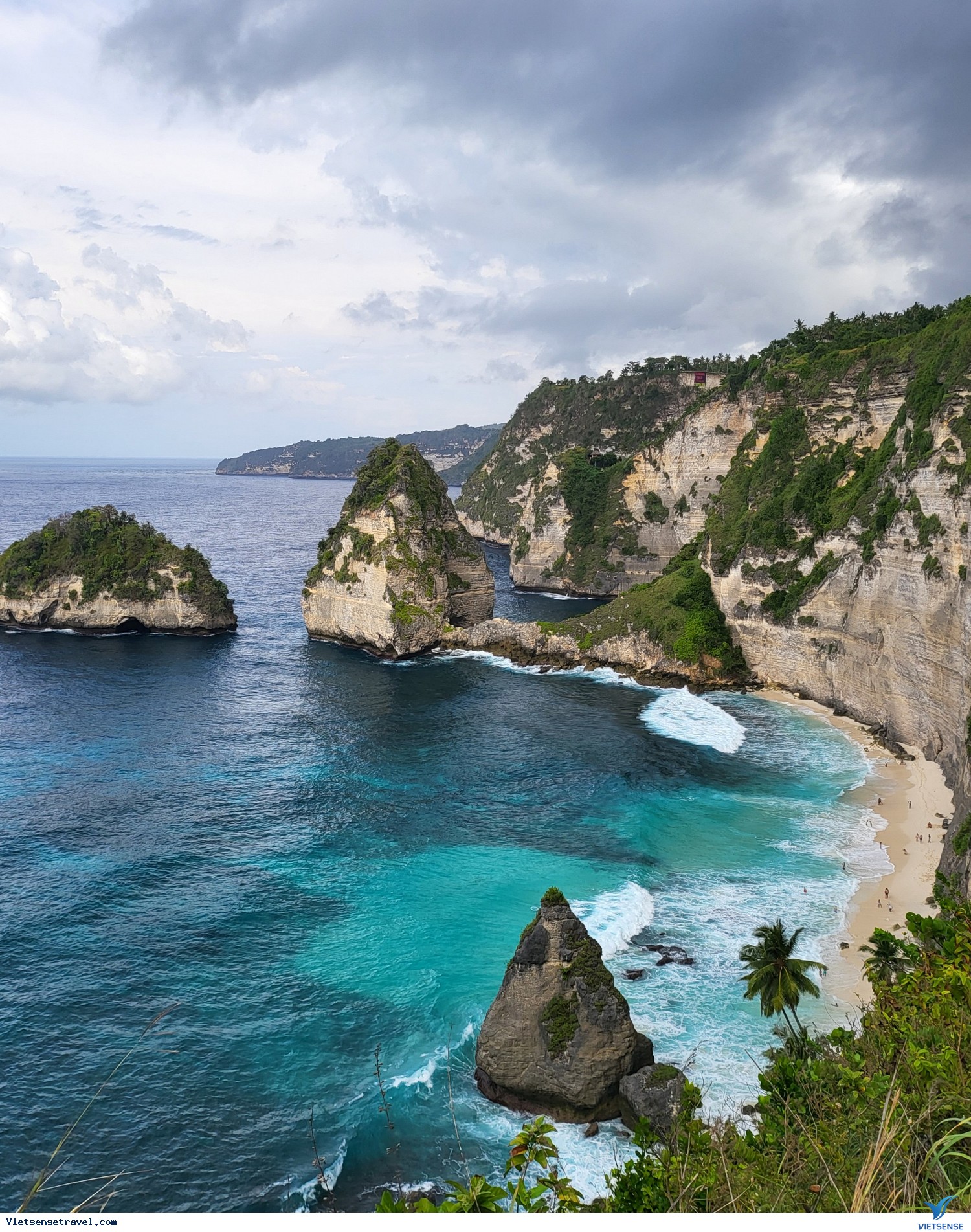 Trải nghiệm ở đảo Nusa Penida - Sống lưng Khủng Long