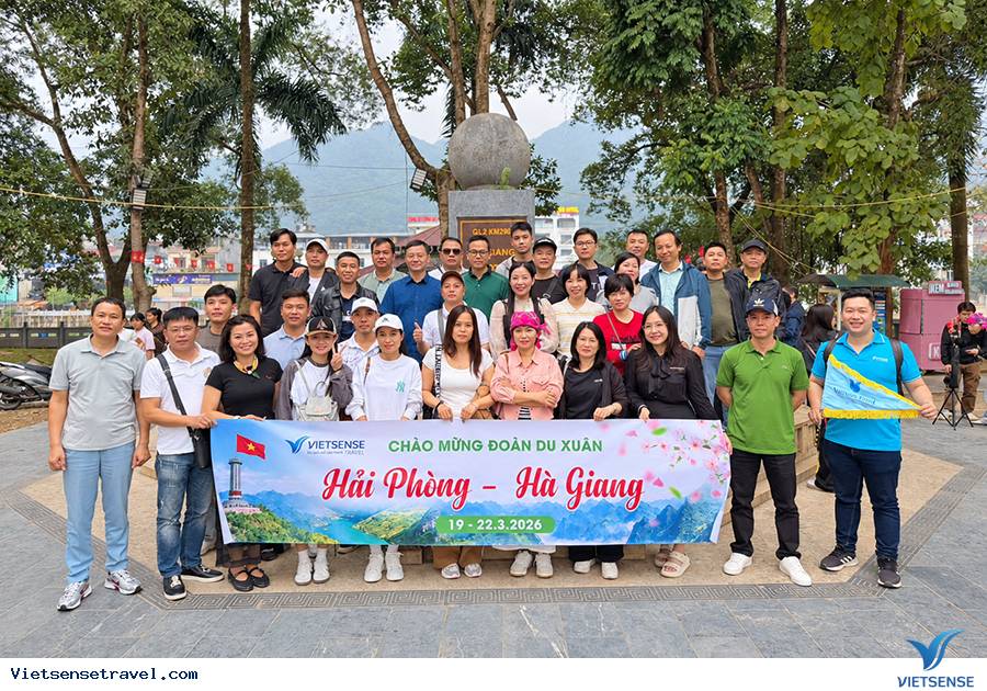 Yên Minh - KM số 0 - Hà Nội (Ăn Sáng, Trưa) Yên Minh - KM số 0 - Hà Nội (Ăn Sáng, Trưa)